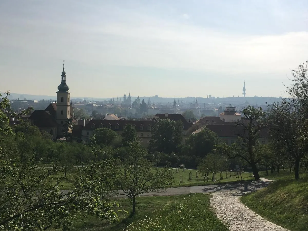 Kiki & Luky Family Apartment By Prague Castle 0*,